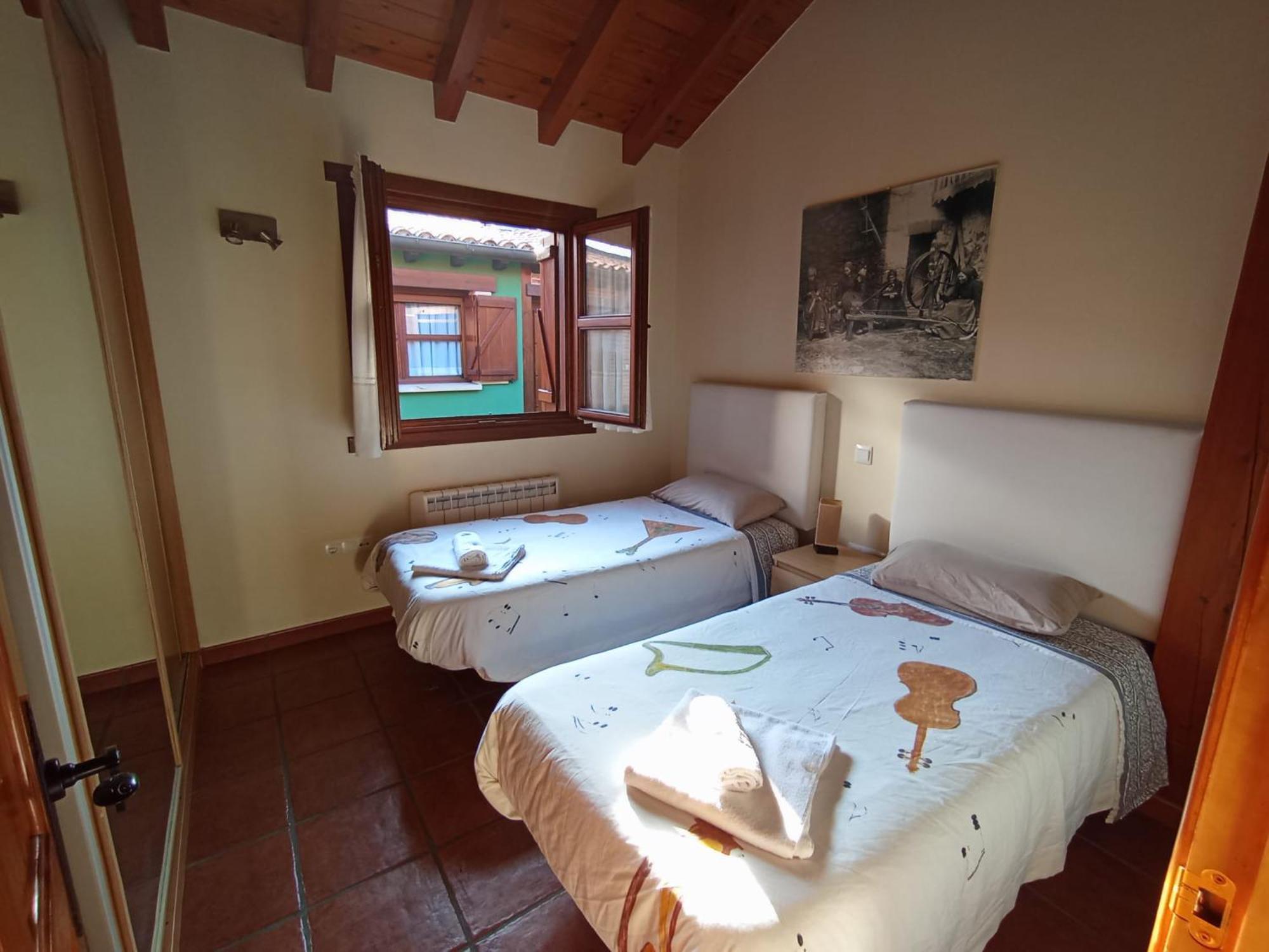Apartamentos Las Cuadras De Estanos Muriedas Exterior photo